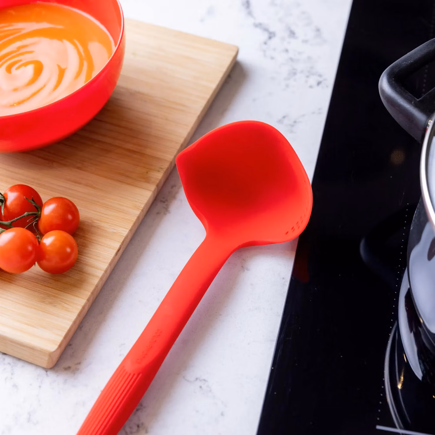 Colourworks Red Silicone Kitchen Ladle with Spout – 4