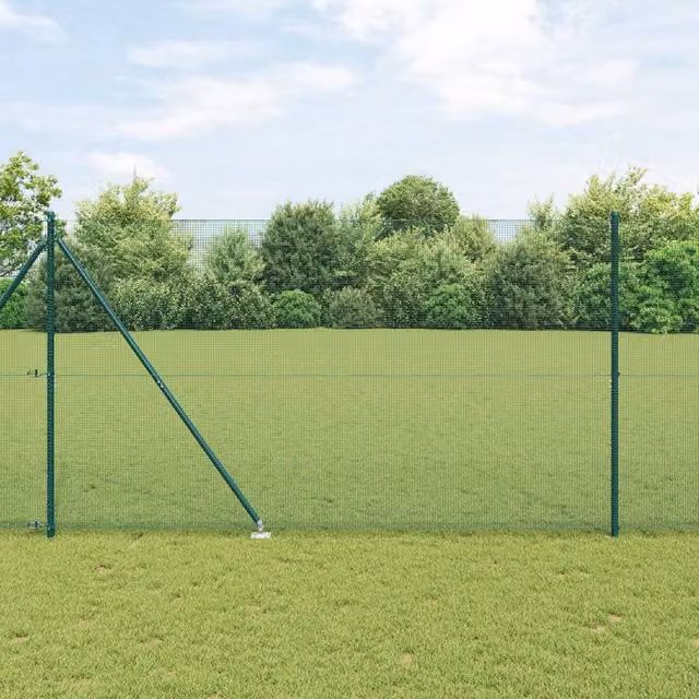 Berkfield Home Green PVC Coated Steel Welded Wire Fence with 13 Round Spike Posts, W: 25 m, H: 1.5 m – 1