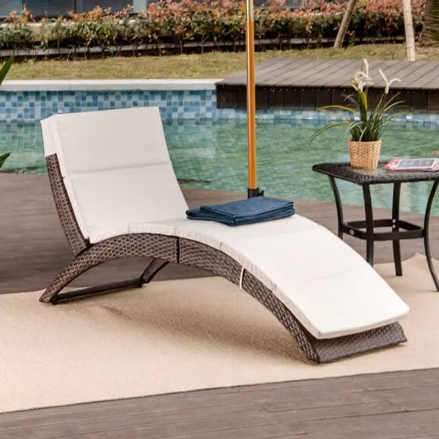 Outsunny Rattan Hammock Sun Lounger with Cream White Cushion in Mixed Brown