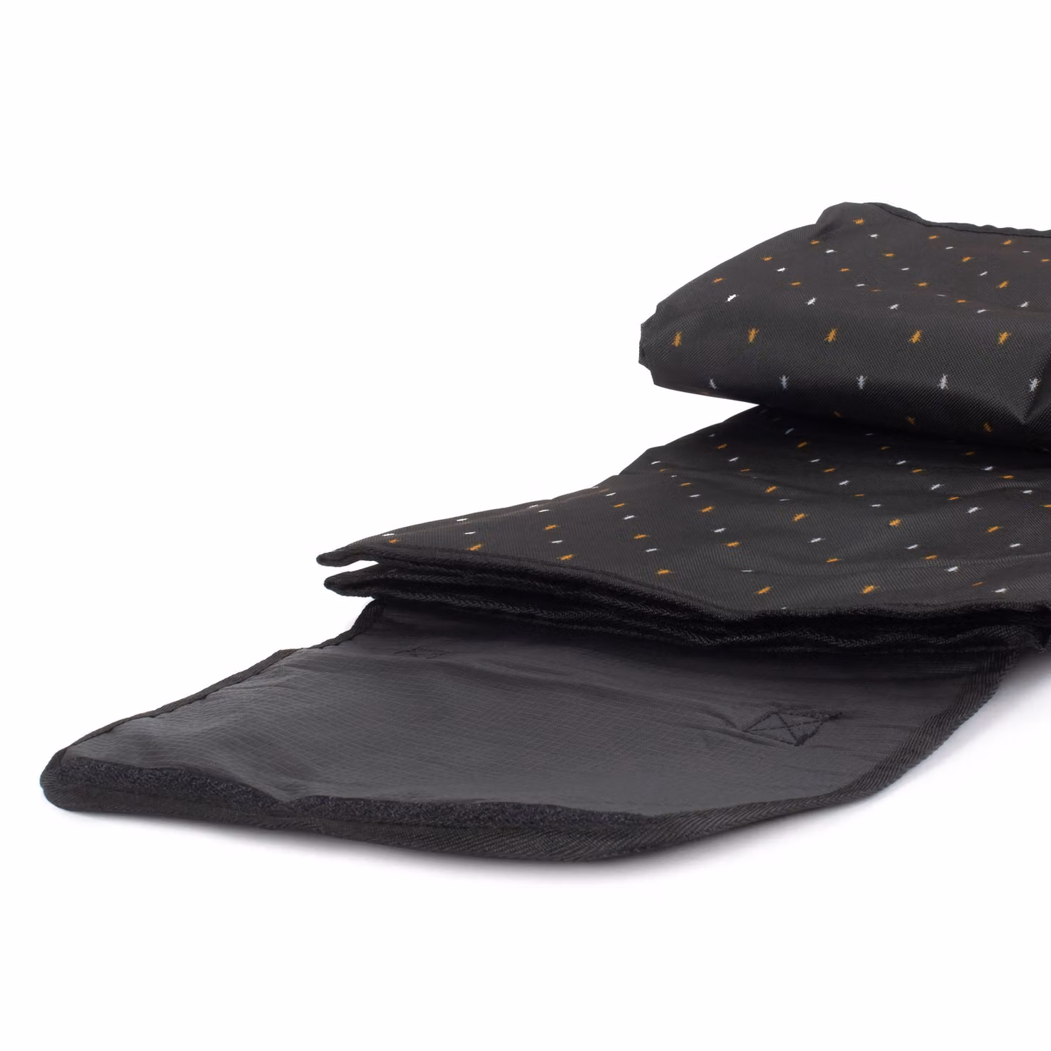 Red Hamper Nature Pattern Picnic Blanket in Black and Brown with Waterproof Underside and Carry Bag – 3