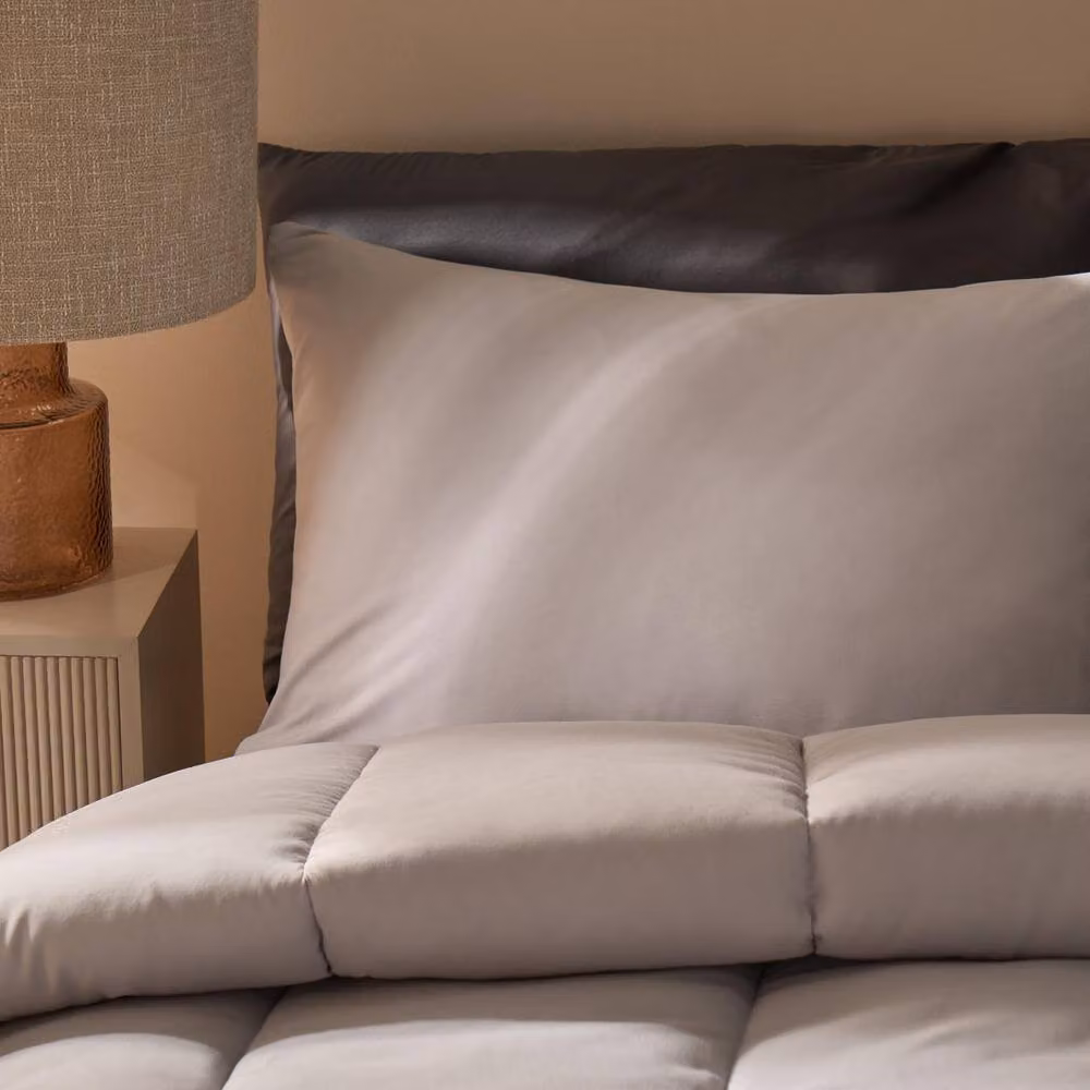 OHS King Size 10.5 TOG Duvet and Pillowcase Set with Quilted Cover in Metallic Silver – 2