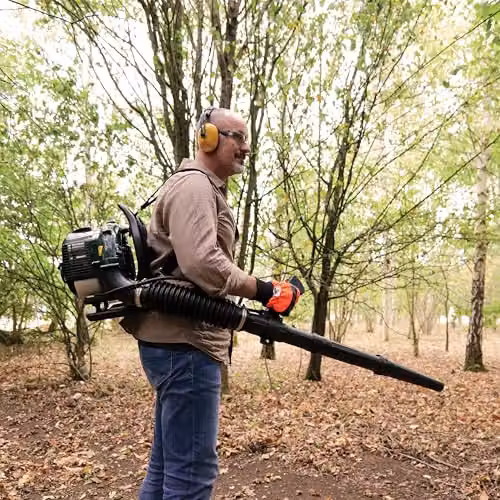 Webb WEBP33 33cc 2-stroke Petrol Backpack Leaf Blower with Blow Pipes in Black – 3