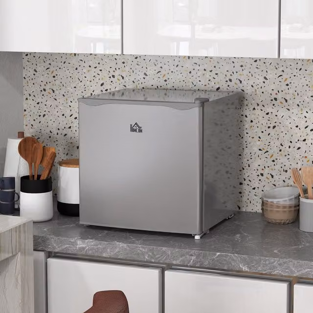 HOMCOM 35L Grey Tabletop Upright Freezer with Removable Wire Shelf and Lockable Door – 1