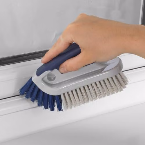 Beldray Deep Scrubbing Angled Brush with Non-Slip Rubber Handle in Blue – 2