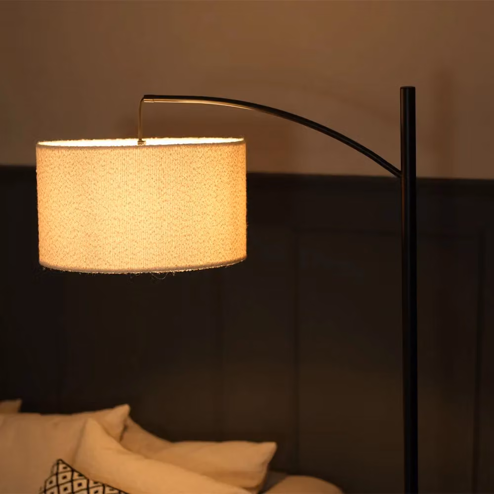 ValueLights Black Metal Curved Floor Lamp with Beige Boucle Fabric Shade – 3