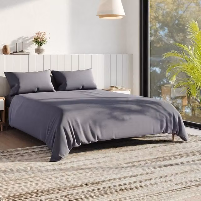 Livingandhome Grey and Silver Striped Polyester Duvet Cover and Pillowcase Set