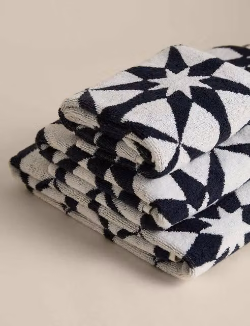 M&S Fluffy Pure Cotton Geometric Star Towel in Blue