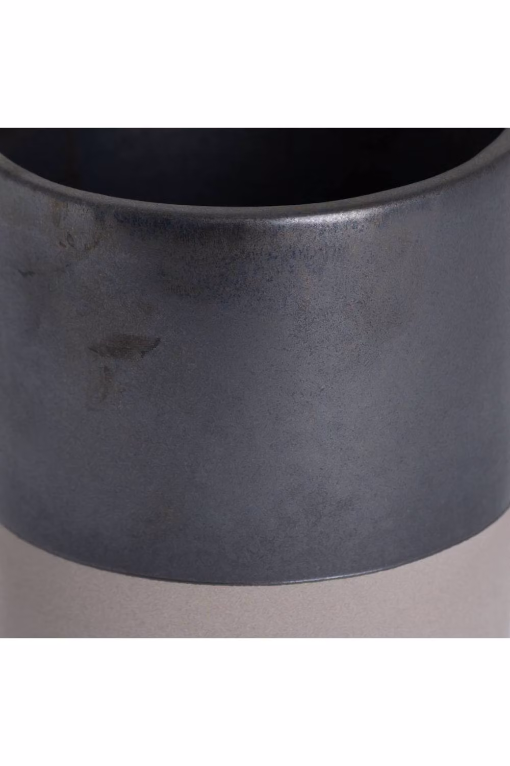 KDMD Grey Ceramic Round Tabletop Planter with Metallic Finish – 2