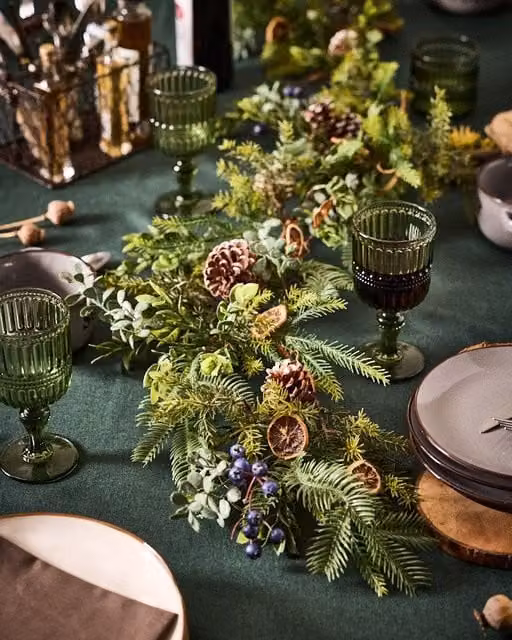 Dibor Fruits of the Forest Christmas Table Decoration Garland, Multicolour, 1.5m