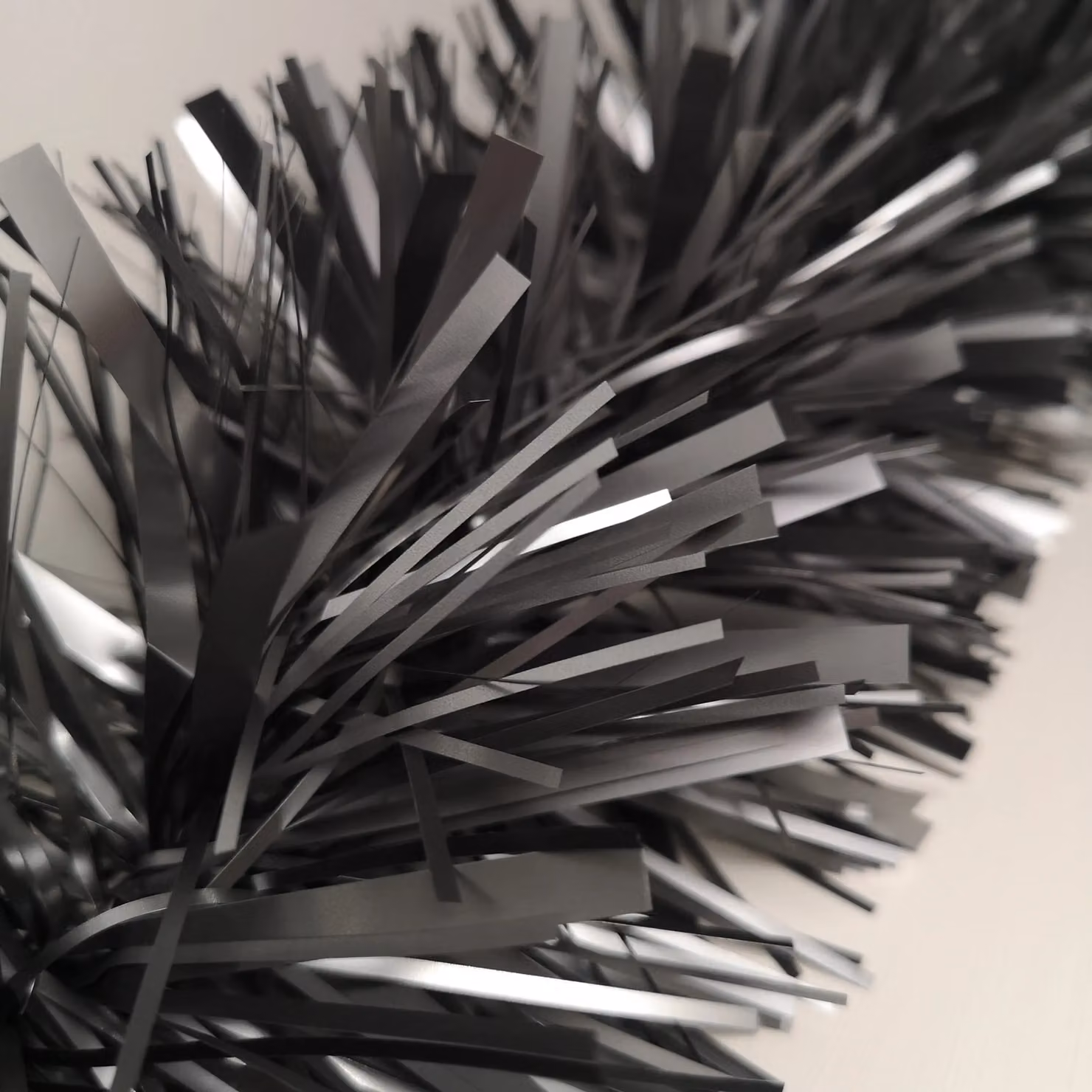Samuel Alexander Christmas Tinsel Garland in Matt Graphite Dark Grey, 2m x 15cm – 2