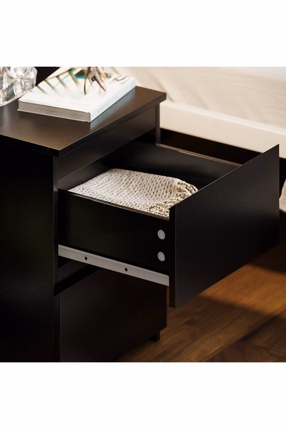 HD Designs Denver 2 Drawer Bedside Chest in Black, W/D/H: 4.0 x 2.95 x 2.95 dm – 5