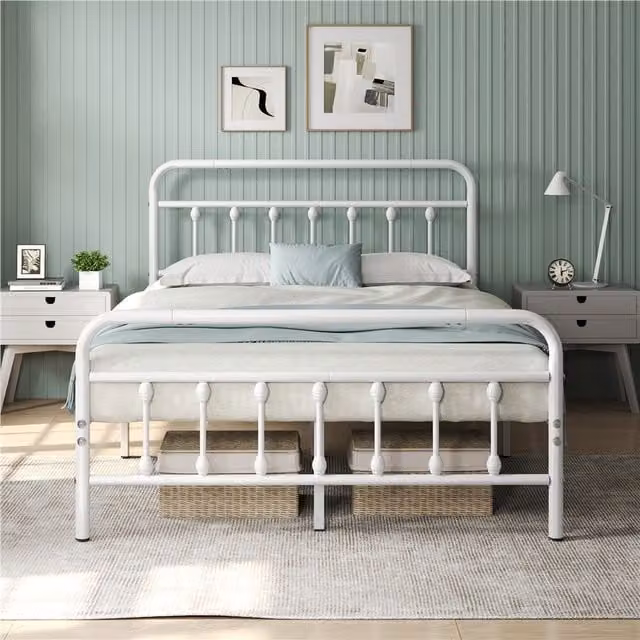 Yaheetech Vintage Metal Bed Frame, White, W/D/H: 140 x 200 cm