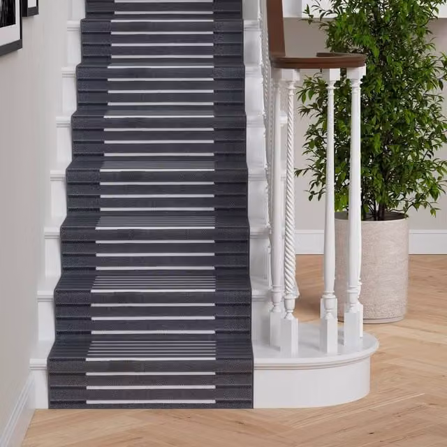 Kukoon Grey Striped Modern Hallway Runner Rug, W: 60 cm, D: 91 cm – 1