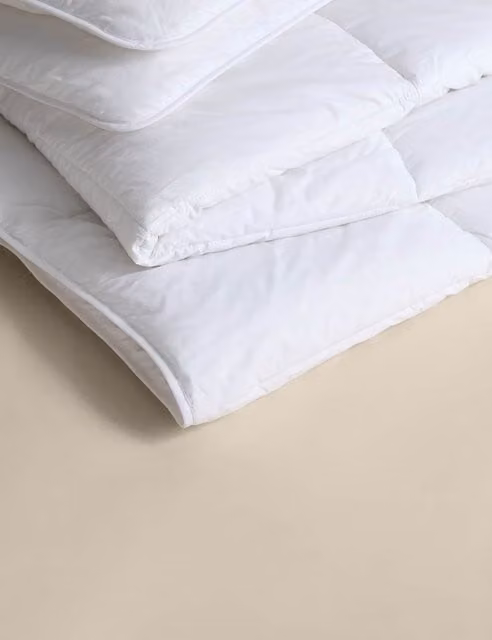 M&S Luxury White Down Alternative 13.5 Tog Microfibre Duvet