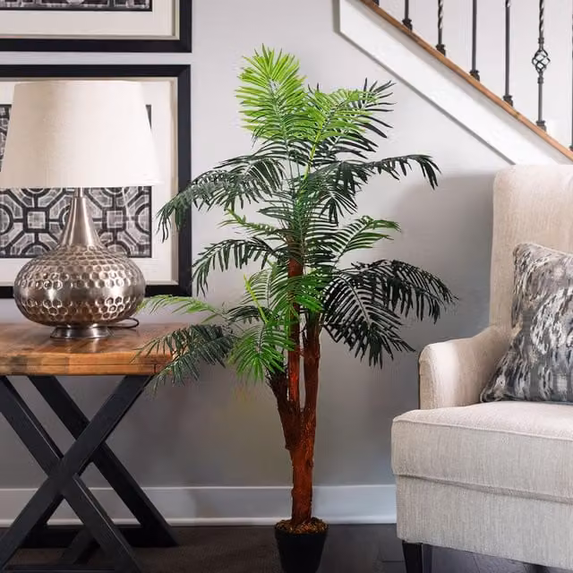 Livingandhome Artificial Palm Tree Tabletop Plant in Green and Brown with Pot
