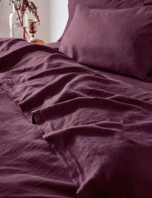 Piglet In Bed Pure Linen Flat Sheet, Purple, W/D/H: 200 x 200 cm