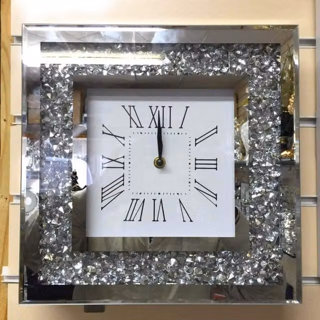 DEENZ Silver Crushed Diamond Square Analog Wall Clock