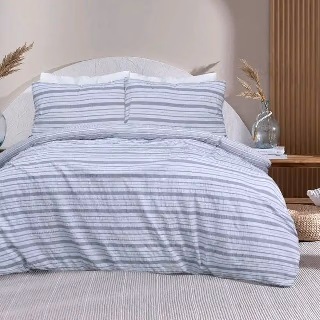 Smart Living Reversible Striped Seersucker Duvet Cover and Pillowcase Set, Grey, 200 x 200 cm