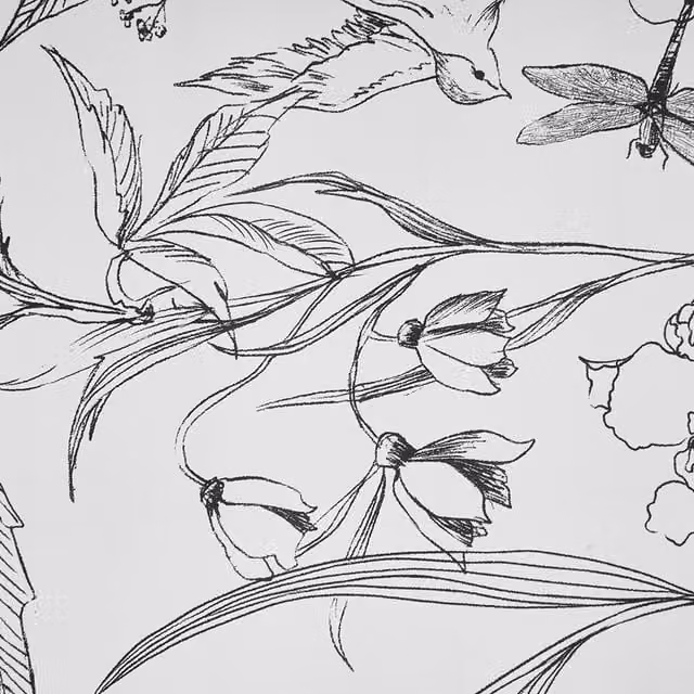 Livingandhome Self-Adhesive Floral Wallpaper Roll in Black and White