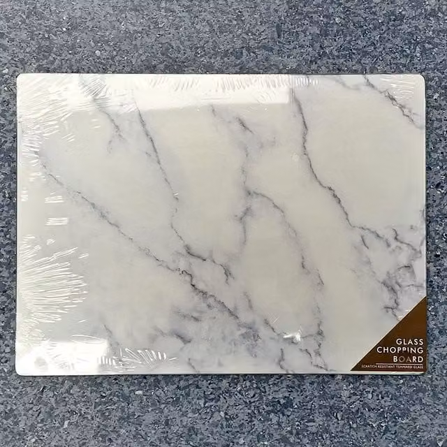 DEENZ Set of 4 White Marble Graphic Tempered Glass Placemats