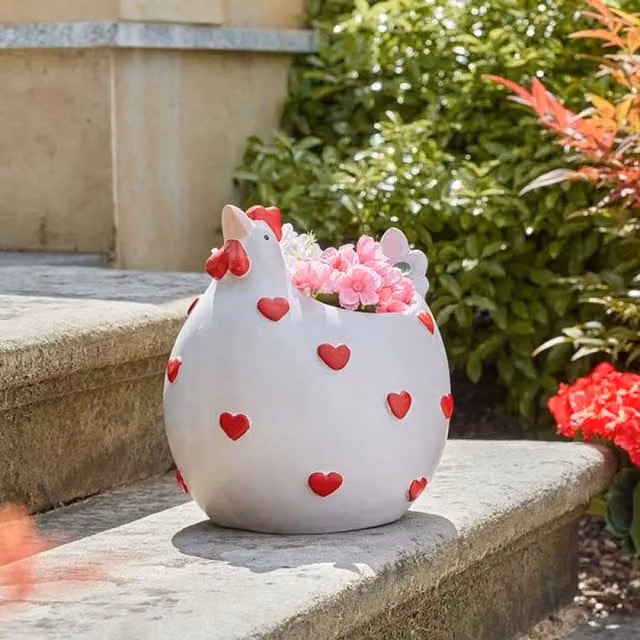 Garden Mile Ceramic Hen Tabletop Planter Pot in White, Pink and Red