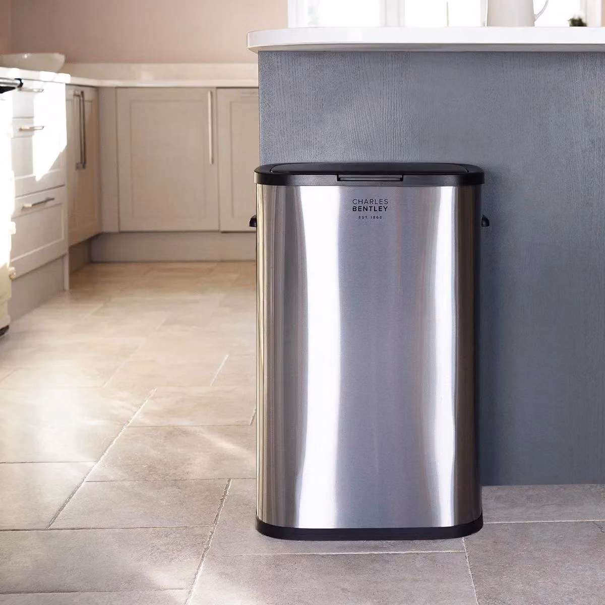 Charles Bentley 55L Stainless Steel Touch Kitchen Bin in Silver, H 62.5 x W 42.5 x D 28.5 cm – 2