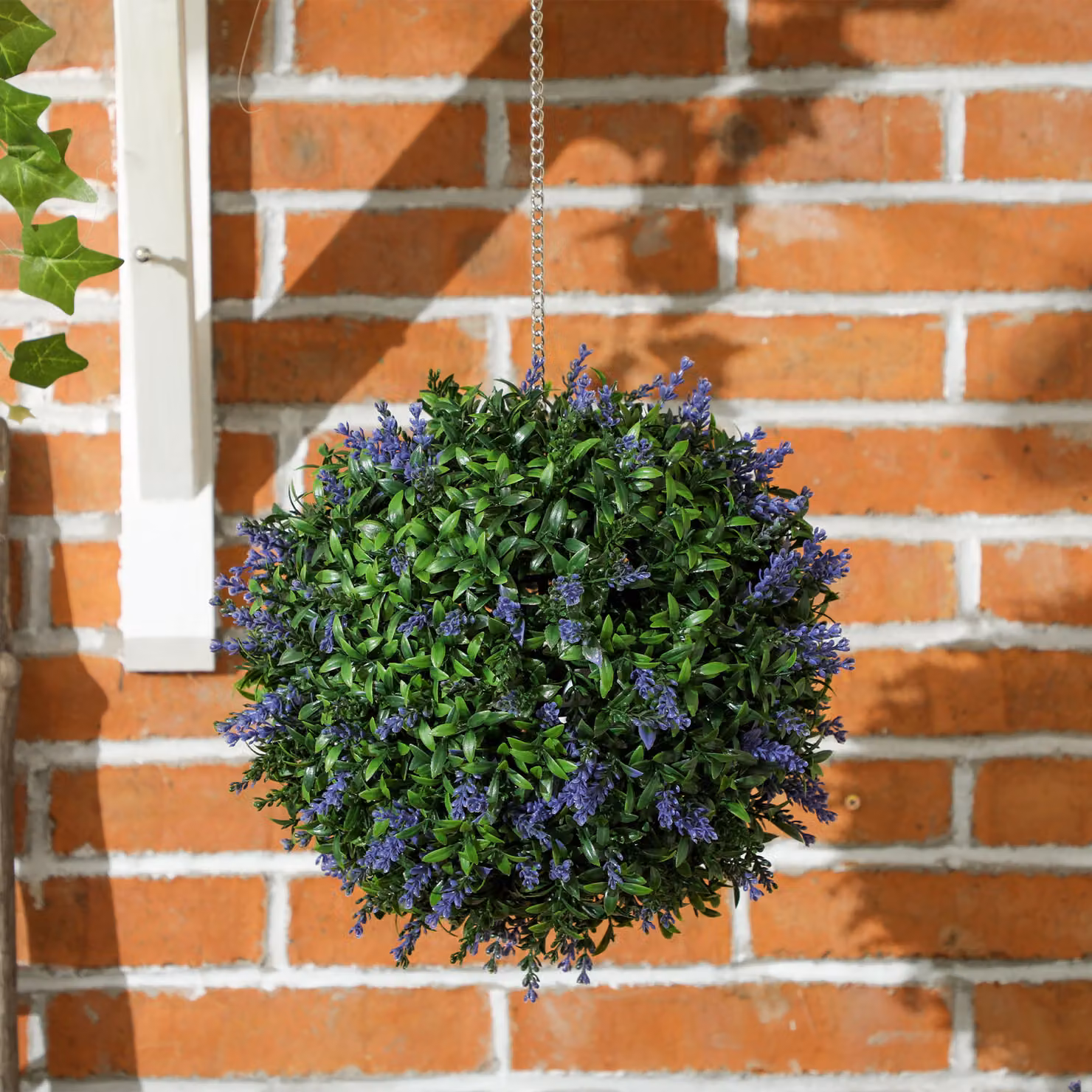 HOMCOM Set of 2 Purple Artificial Lavender Topiary Balls, UV-Protected Faux Round Floral Plants for Indoor and Outdoor Decor, Diameter: 27 cm – 4