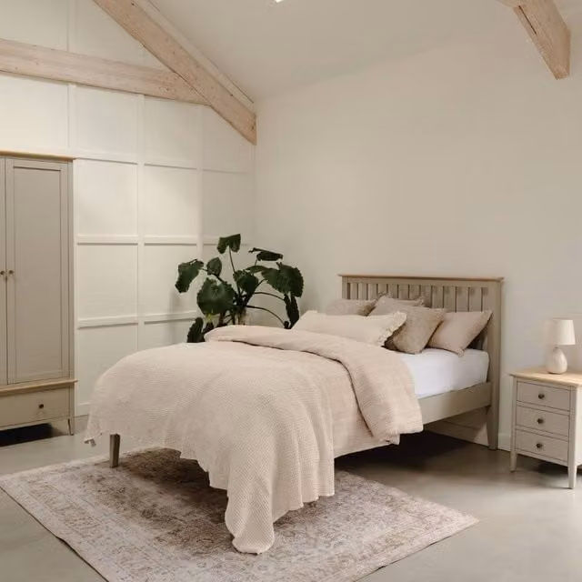 Statement Furniture Pembroke Double Bed Frame in Stone with Oak Tops and Slatted Headboard, W/D/H: 140 x 200 x 114 cm