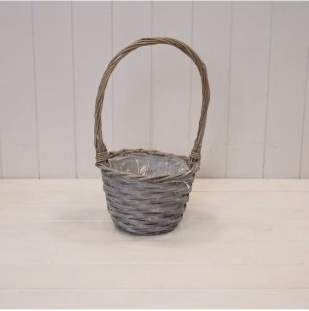 KDMD Rustic Round Greywashed Willow Basket with Overhandle in Grey