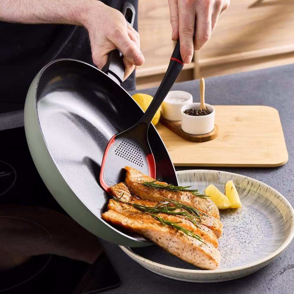 Morphy Richards Green Ceramic Non Stick Aluminium Frying Pan, 28cm – 8