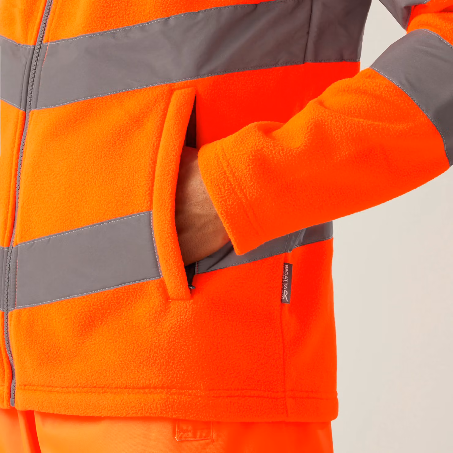 Regatta Men's Hi-Vis Pro Contract Thor Fleece in Orange, Size: Large – 2
