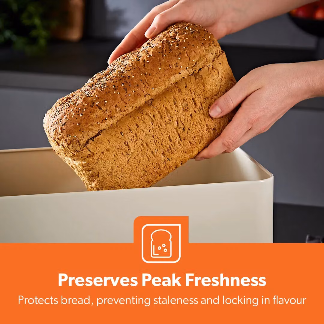Geepas Retrovive Airtight Bread Bin 13L and 4 Piece Tea Coffee Sugar Canister Set 1.4L in Beige – 3