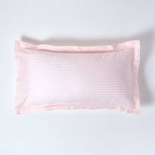 Homescapes Pink 400 Thread Count Cotton Percale Pillowcase