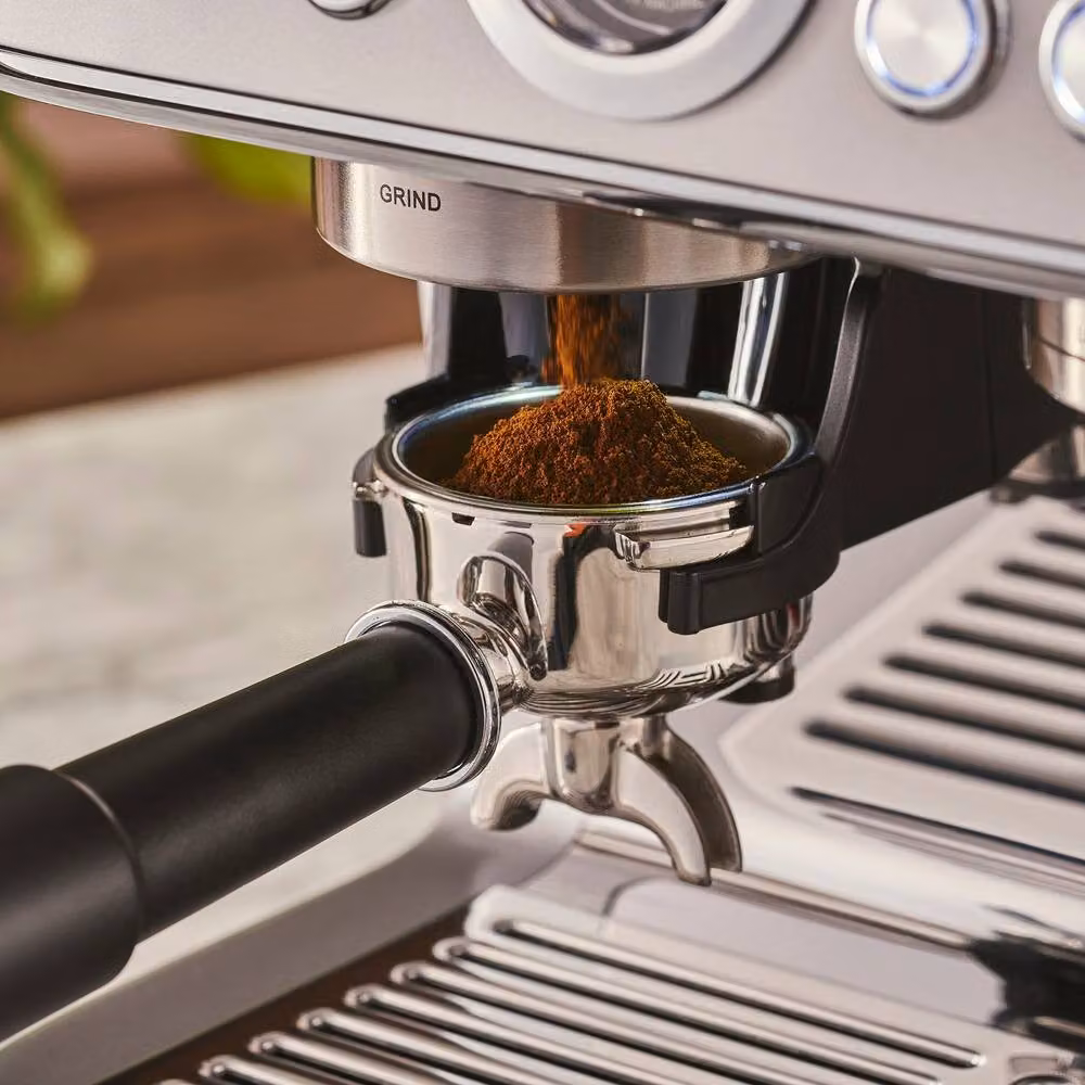 Cooks Professional Bean-To-Cup Espresso Coffee Machine with 20-Bar Pump, Integrated Grinder and Steam Wand, Silver – 4