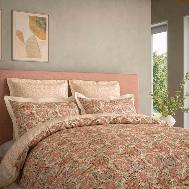 V&A Elysian Multicolour Floral Cotton Percale Double Duvet Cover and Pillowcase Set, W: 140 cm, H: 200 cm – 1