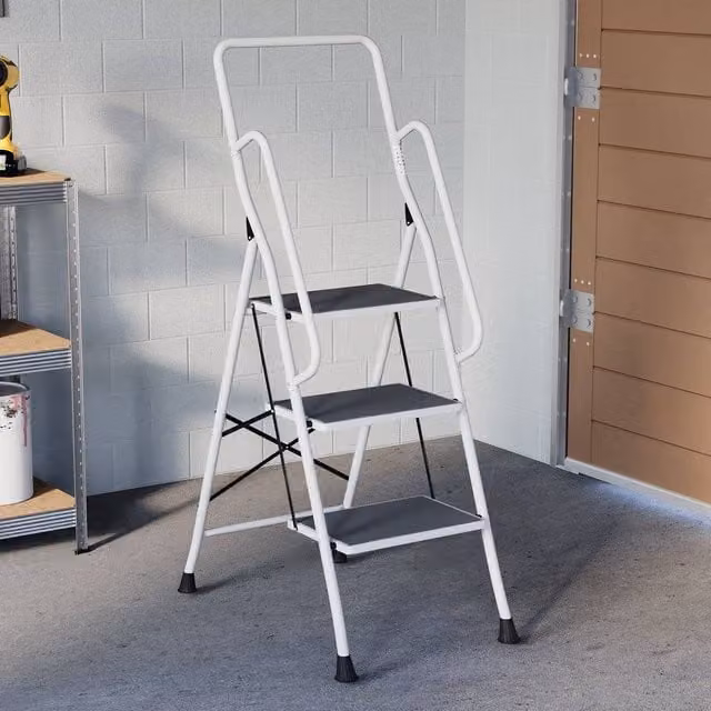 HD Designs Home Vida Foldable 3 Step Ladder with Handrail in White – 1