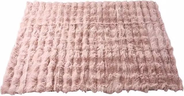 Livingandhome Knitted Faux Rabbit Fur Sofa Cover in Grey and Pink