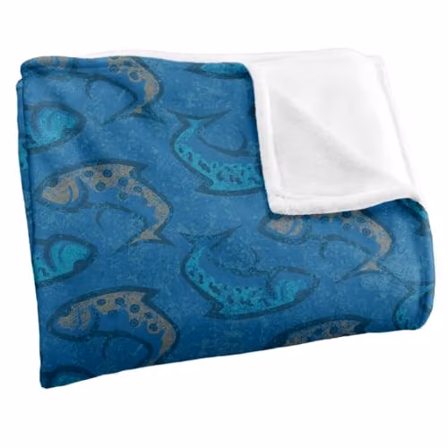 JQ Licensing Ying Yang Fish Pattern 2 Silky Touch Super Soft Fleece Throw Blanket in White, W/D/H: 152 x 127 cm – 2