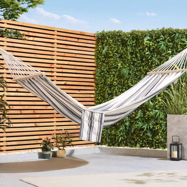 VonHaus Single Person Striped Garden Hammock in White and Blue with Spreader Bar and Travel Bag