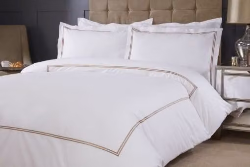 New Edge Blinds Carlton Embroidered Duvet Set in Brown and White, W: 180 cm, L: 200 cm