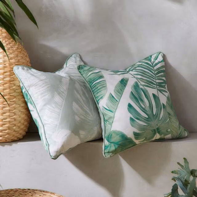 Dreams & Drapes Tahiti Green Outdoor Filled Square Cushion W/D/H: 43 x 43 x 43 cm