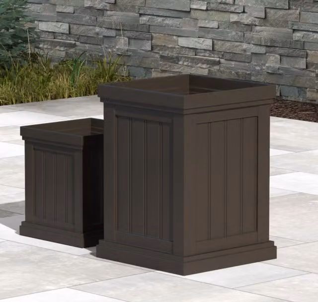 Costway Set of 2 Square Plastic Planters in Brown with Drainage Holes, Large 48 cm and Small 32 cm