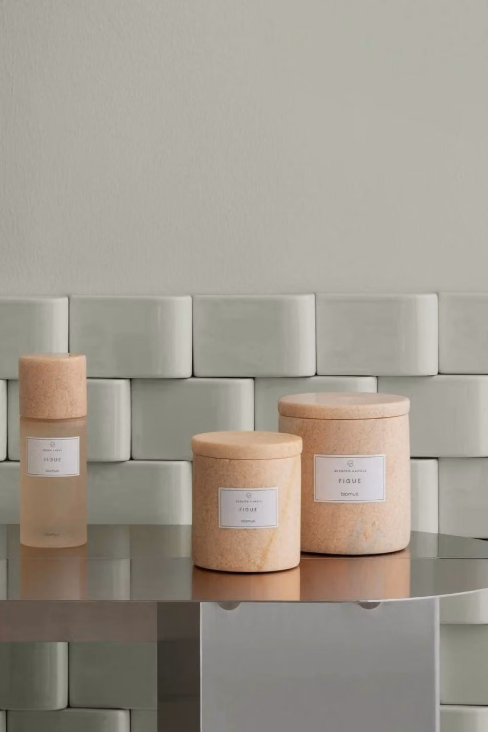 Blomus FRABLI Figue Scented Candle L in Indian Tan with Fresh Fruity and Woody Notes – 2