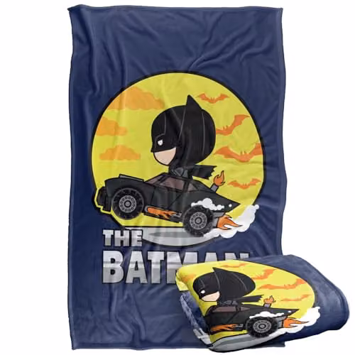 LOGOVISION The Batman (2022) Batmobile Wheelie Chibi Super Soft Fleece Throw Blanket, Multicolour, W: 91 cm, D: 147 cm