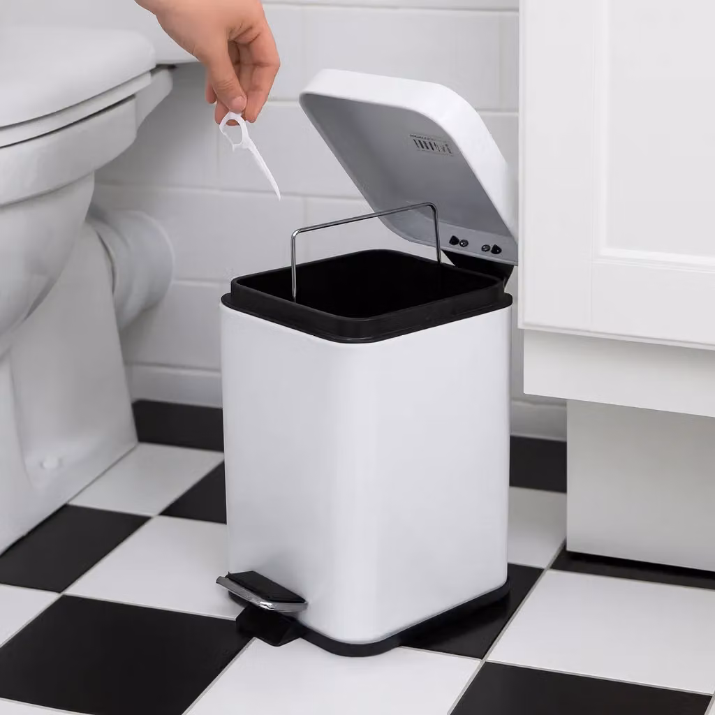 Harbour Housewares 3L Square Stainless Steel Pedal Bin with Removable Inner Bucket in White – 8