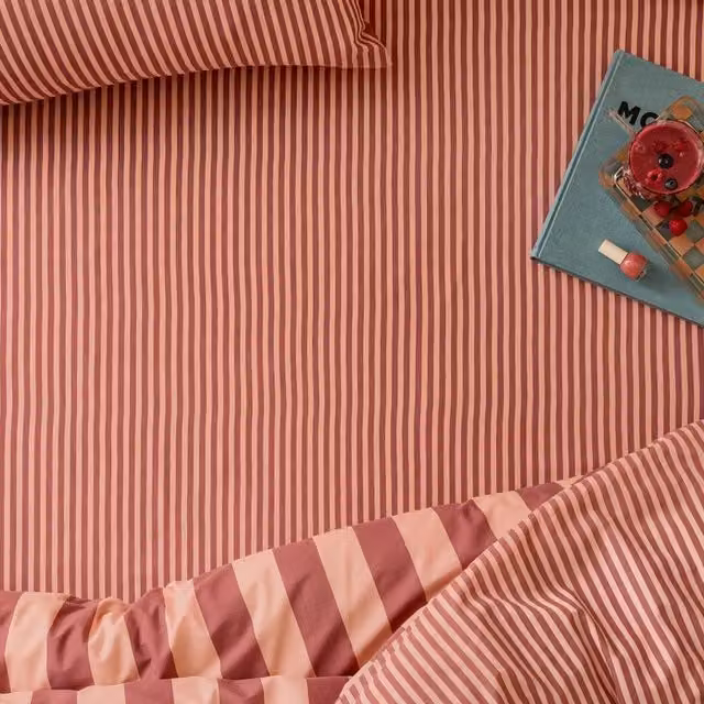 Furn Ultimate Stripe Fitted Sheet in Pink, W/D: 200 x 200 cm