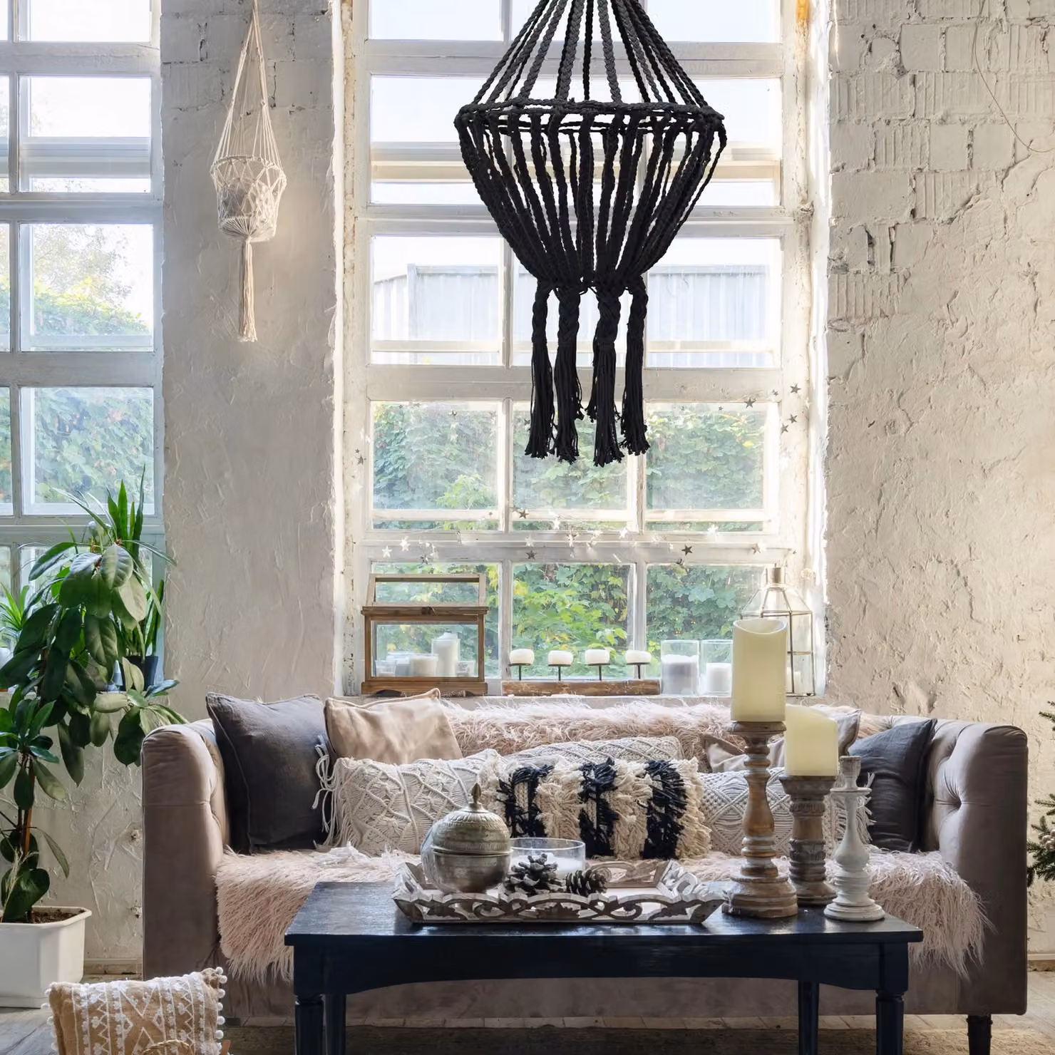 KDMD Macrame Large Drop Chandelier in Black – 3