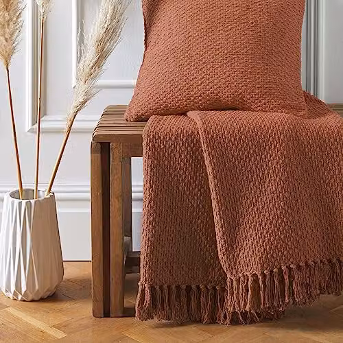 Drift Home Hayden Textured Woven Throw in Terracotta, W/D/H: 200 x 200 x 1 cm – 2