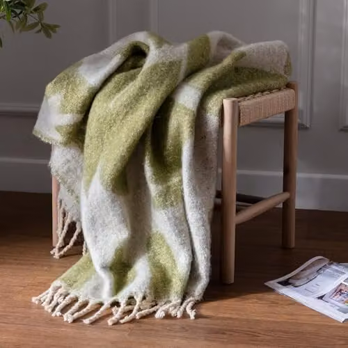 HOEM Meta Abstract Jacquard Faux Mohair Throw in Green, W: 130 cm, D: 180 cm – 2