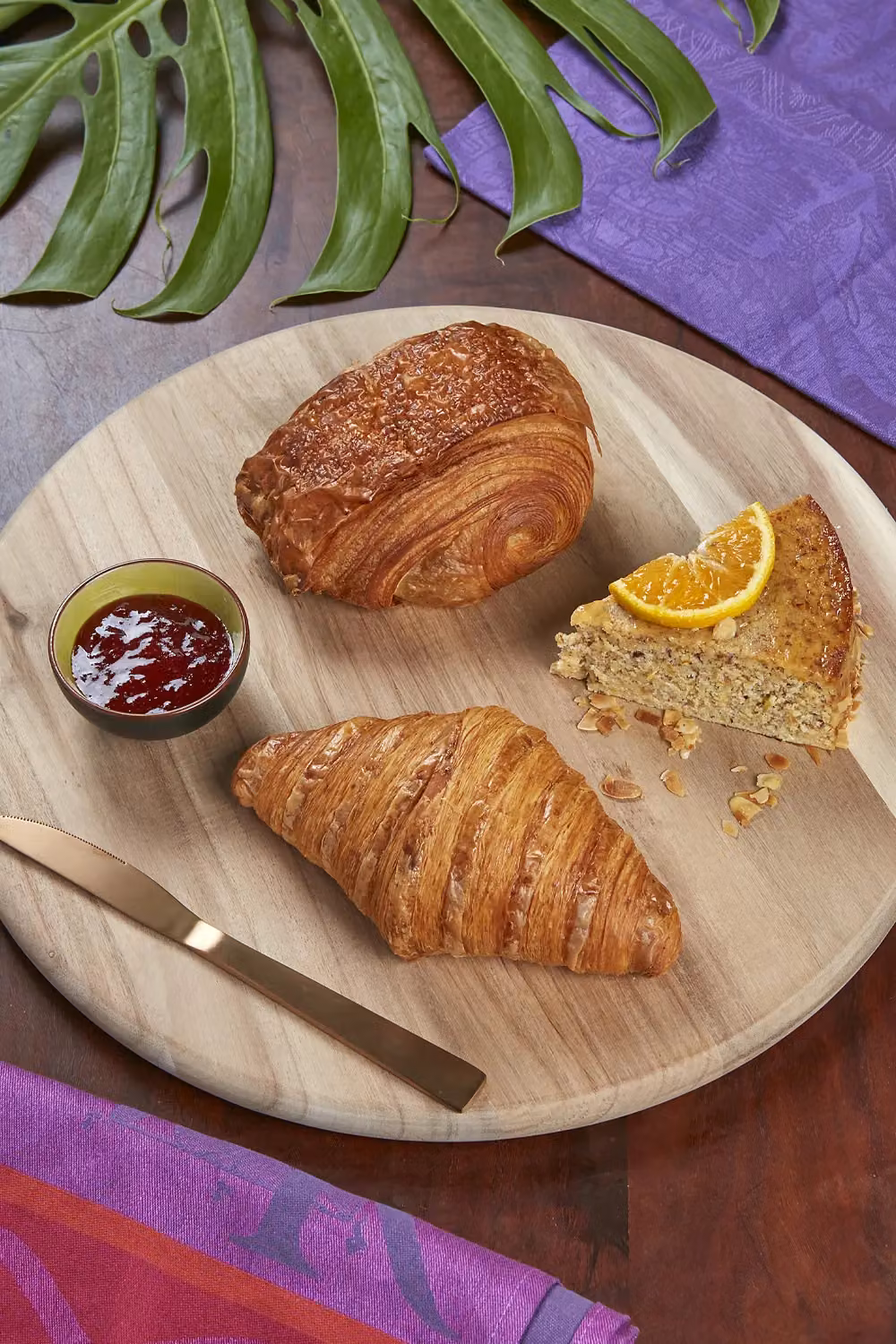 Bread + Butter Acacia Wood Round Serving Board in Beige, Diameter: 40 cm – 2